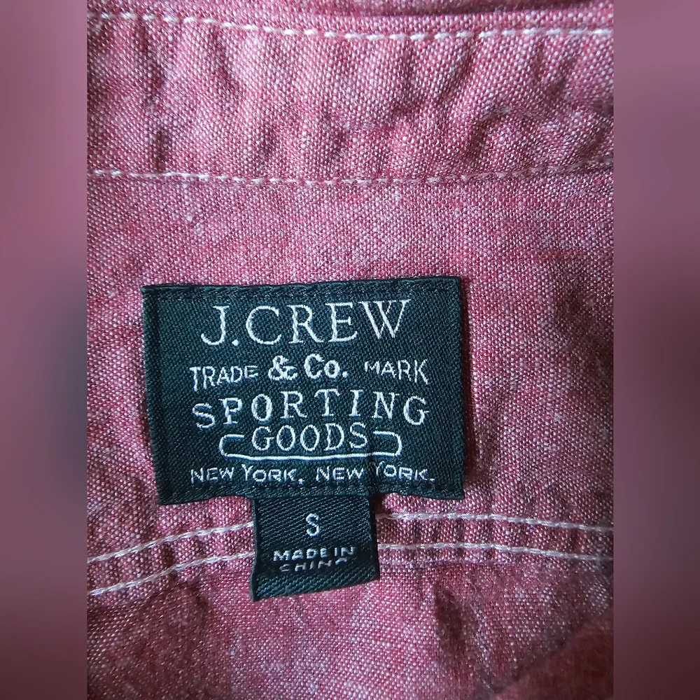 J.Crew Sporting Goods Light Red Button Down Shirt, Small Chambray Workwear EUC